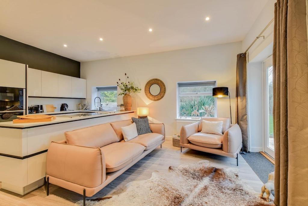 The Hideaway @ Flagham Cottage. Malmesbury Bagian luar foto