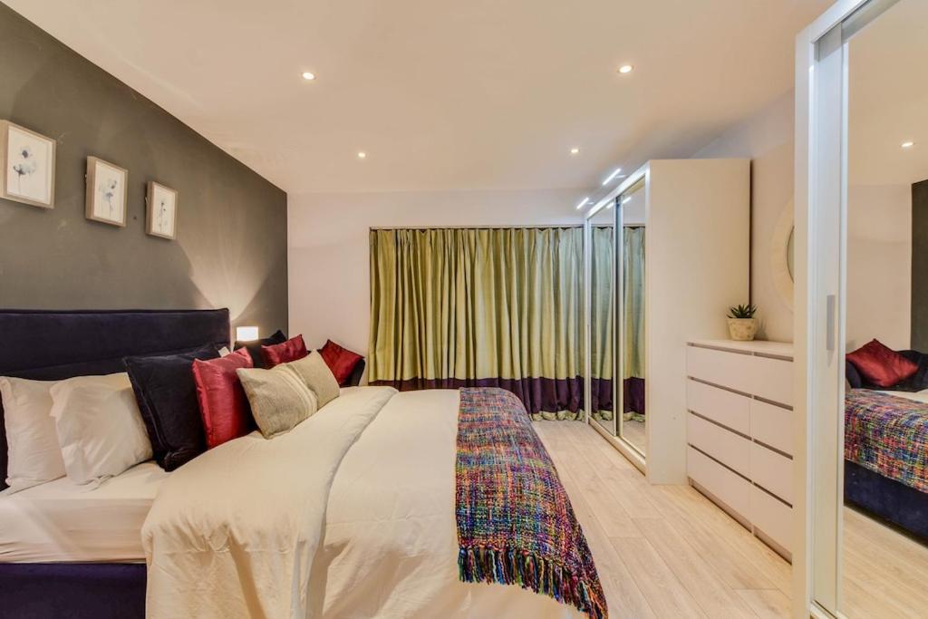The Hideaway @ Flagham Cottage. Malmesbury Bagian luar foto